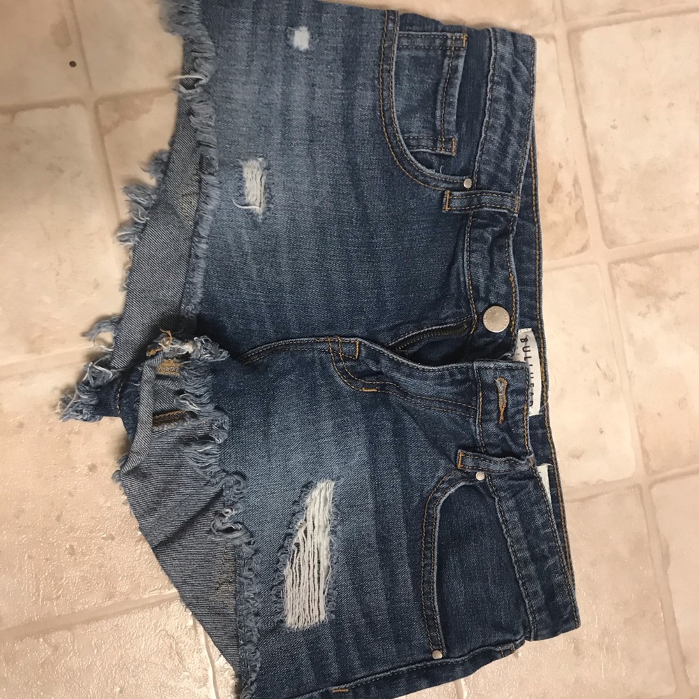 Bullhead shorties size 26
